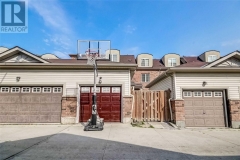 Real Estate -   94 MARY CHAPMAN BLVD, Toronto, Ontario - 